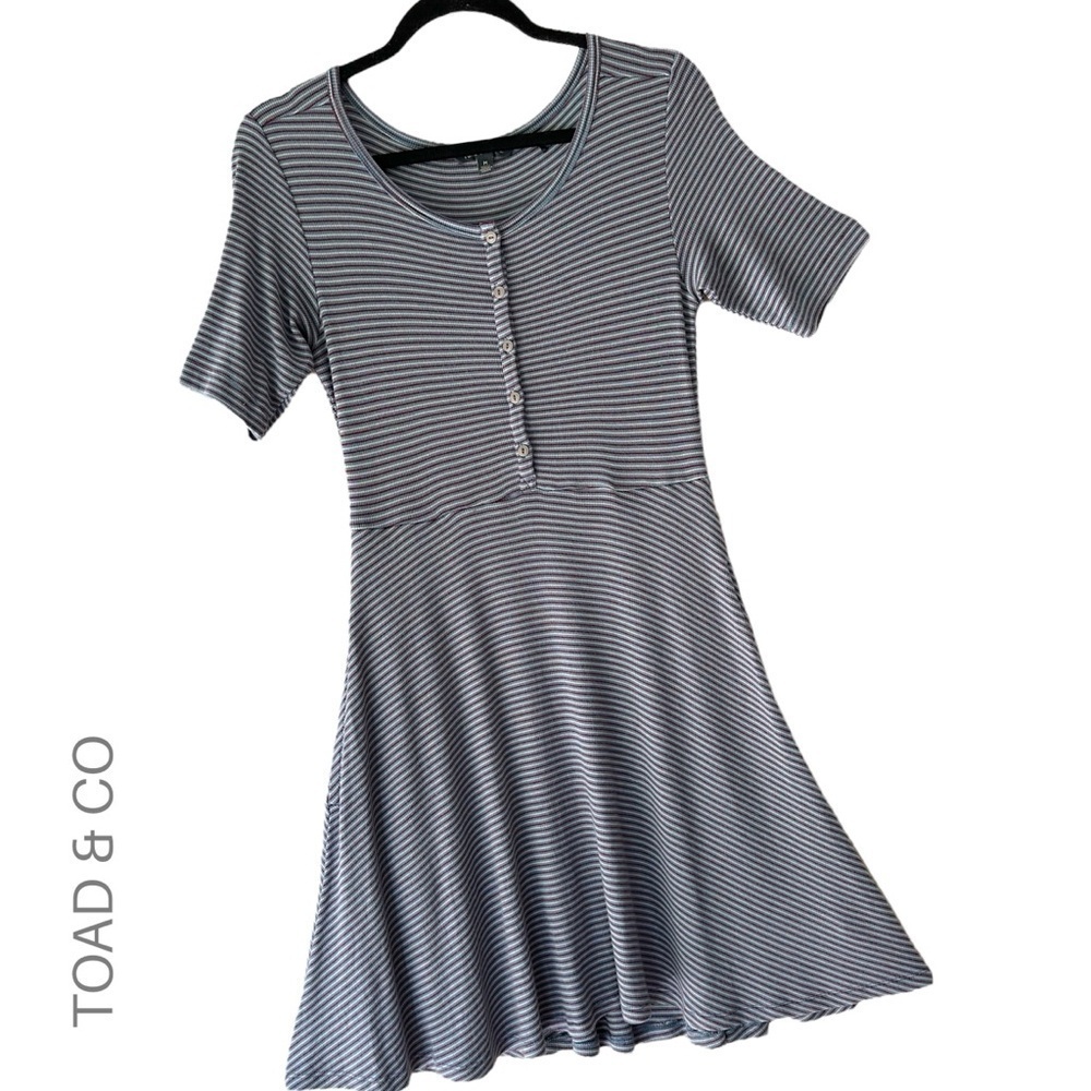 TOAD & CO | NWOT DAISY RIB STRIPED HENLEY DRESS POCKETS MICRO MODAL | MEDIUM